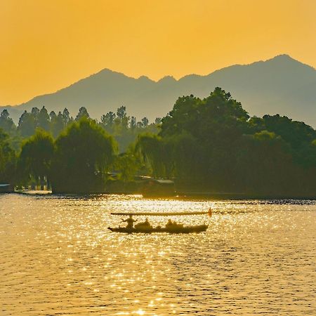 Nost Algia S Hotel In The West Lake Scenic Area-,Lingyin Temple, Leifeng Tower, Children'S Playground, Free Night Snack, Free Laundry, English Communication Well, Free Travel Advice Hangzhou Exterior photo